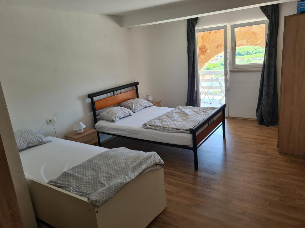 Apartman Senka Rogotin Lägenhet Exteriör bild