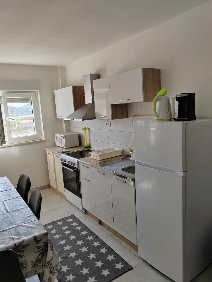 Apartman Senka Rogotin Lägenhet Exteriör bild